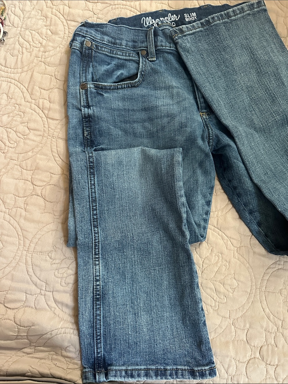 Wrangler Men's Light Blue Bootcut Jeans - Picture 4 of 6